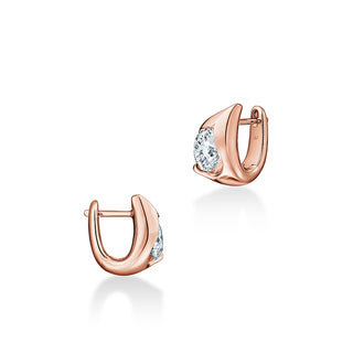 Hearts On Fire LU Droplet Huggies Earrings UU2830 : 1.40 : : 18KR : IJ/VS