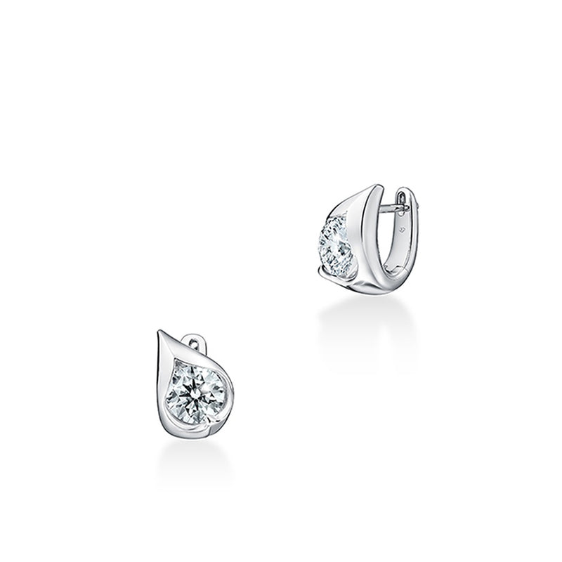Hearts on Fire LU Droplet Huggies Earrings UU2830 : 1.40 : : 18KW : IJ/VS