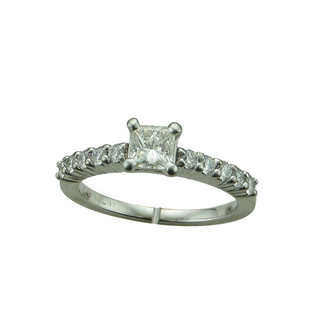 .51CT VS2 J PRING:30TW 18KW/PT