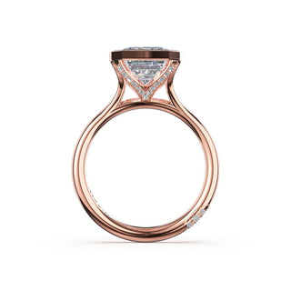 Emerald North/South Semi-Bezel Pavé-Prong Ring in 18kt Rose Gold