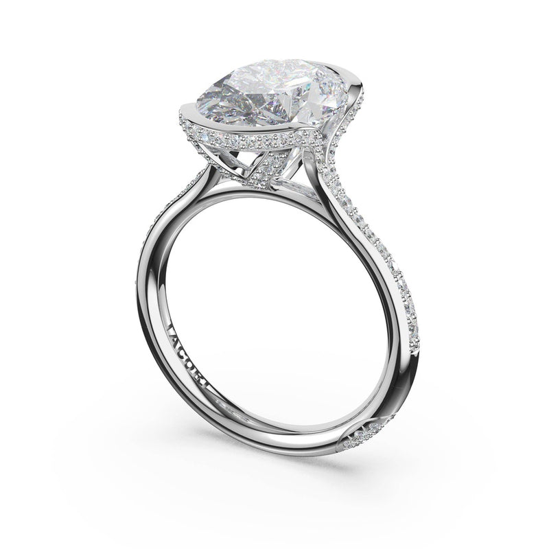 Oval North/South Semi-Bezel Pavé-Intense Ring in 18kt Yellow Gold