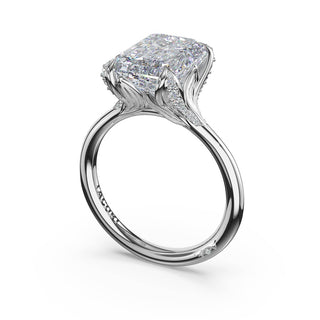 Emerald Petal-Crown Pavé Accent Solitaire in 18kt White Gold
