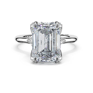 Emerald Petal-Crown Pavé Accent Solitaire in 18kt White Gold