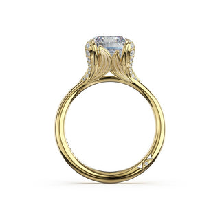 Emerald Petal-Crown Pavé Accent Solitaire in 18kt Yellow Gold