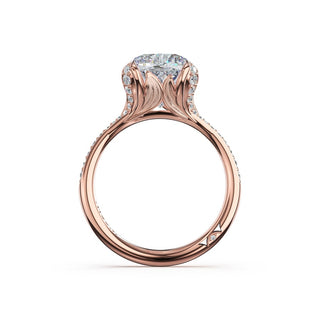Cushion Petal-Crown Pavé Intense Solitaire in Platinum