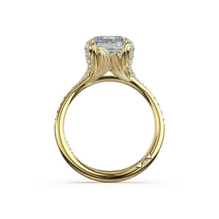 Emerald Petal-Crown Pavé Intense Solitaire in 18kt Yellow Gold