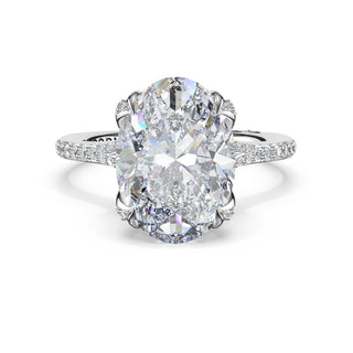 Oval Petal-Crown Pavé Intense Solitaire in 18kt White Gold