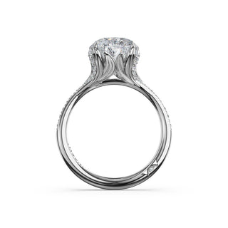 Oval Petal-Crown Pavé Intense Solitaire in 18kt White Gold