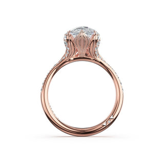 Pear Petal-Crown Pavé Intense Solitaire in 18kt White Gold