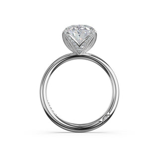 Oval Sculpted Petal-Pavé-Prong Solitaire in 18kt White Gold